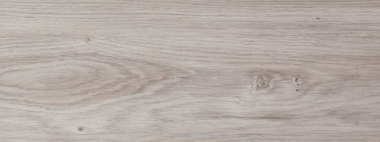 Colour swatch of the Vilo Smart Flex skirting board 5102. 