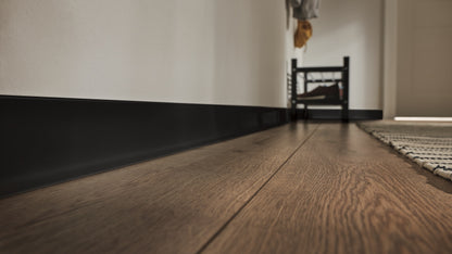 Vilo Linela Skirting Board Black 412